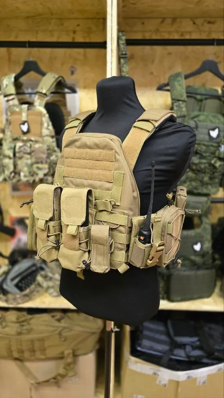 Комплект снаряжения WARTECH из игры Escape from Tarkov в продаже