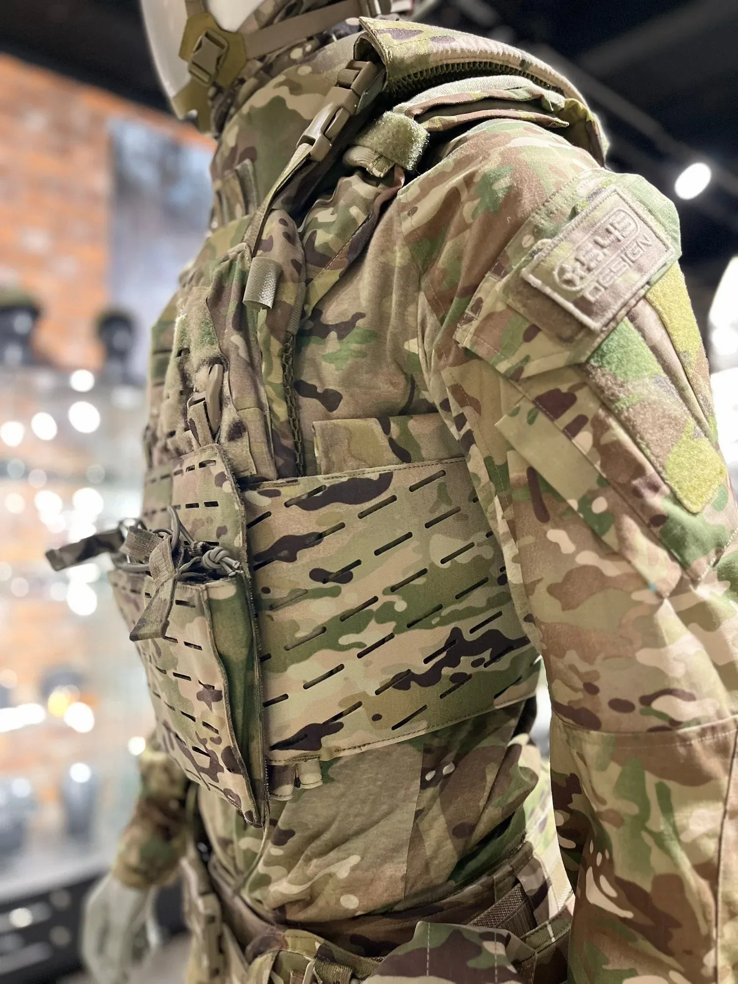 Угловой MOLLE на бронежилете Вольфрам 5.45 Design от Allmulticam