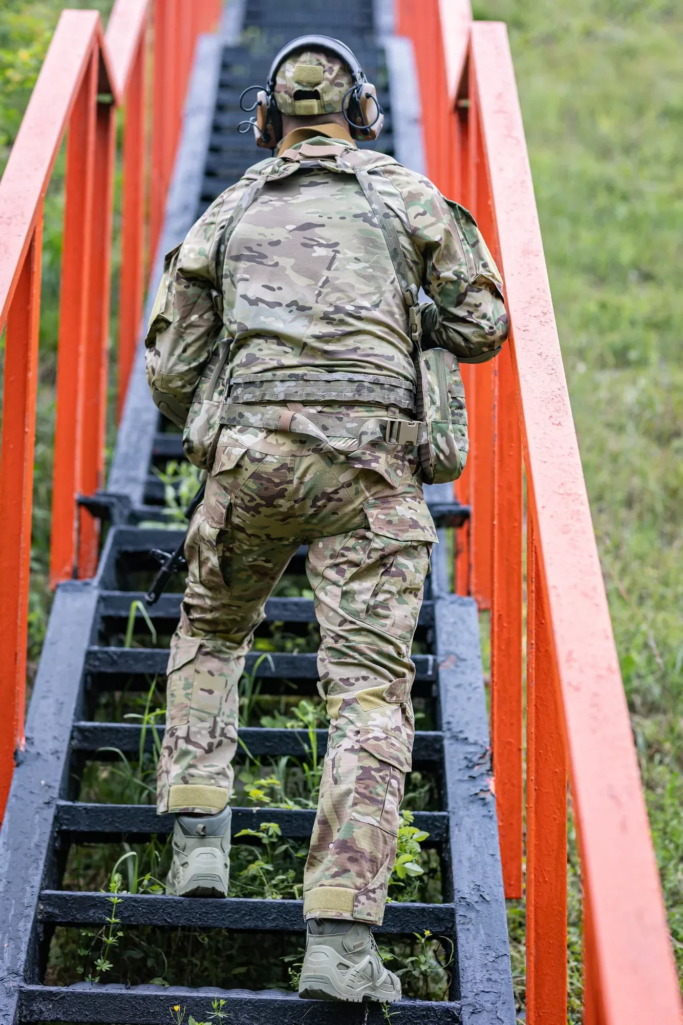 Боевые рубашки БАРС: «Гюрза-М1» и «ГРОМ» с налокотниками