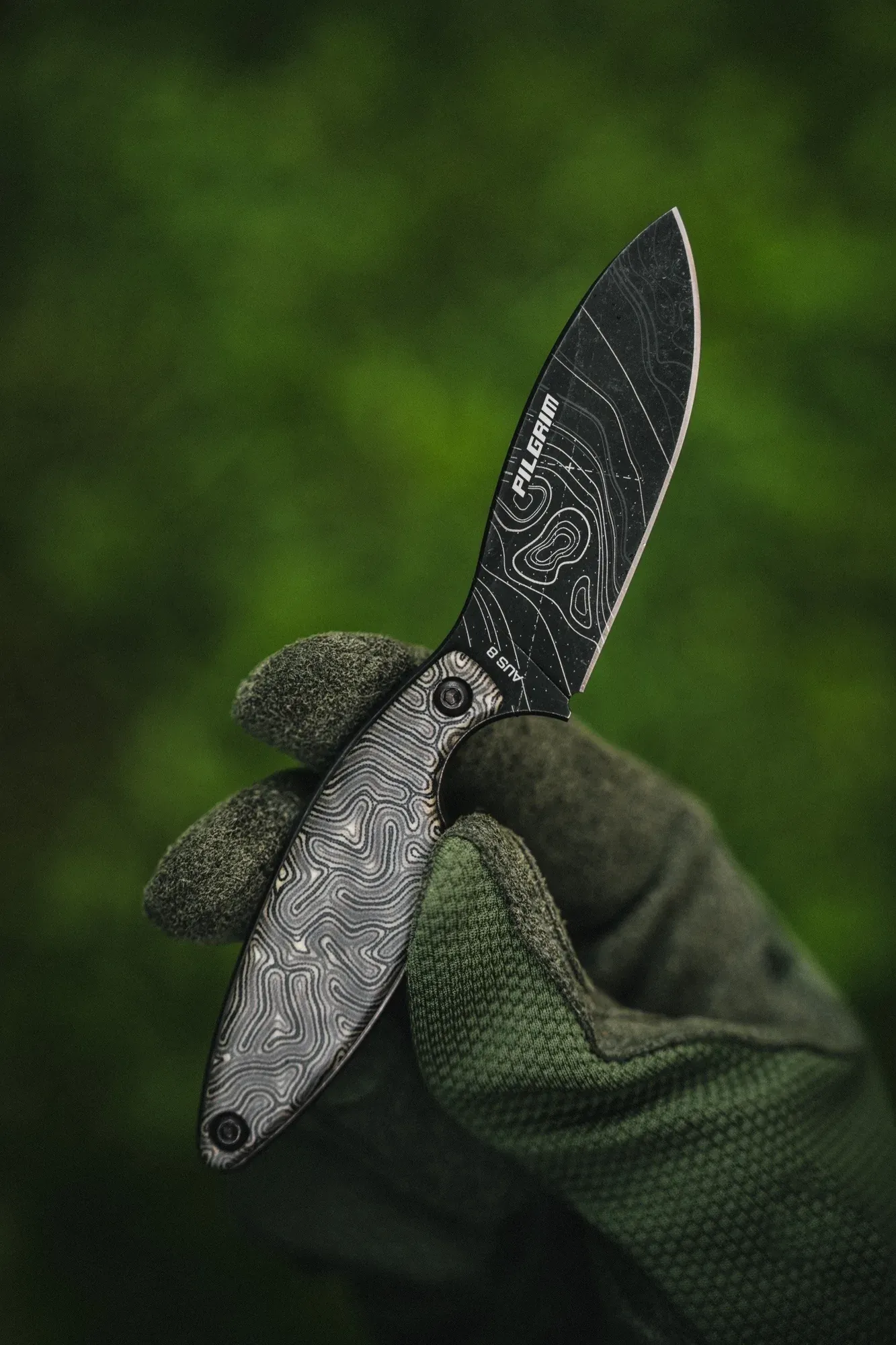 Нож Пилигрим от N.C.Custom с топографической гравировкой
