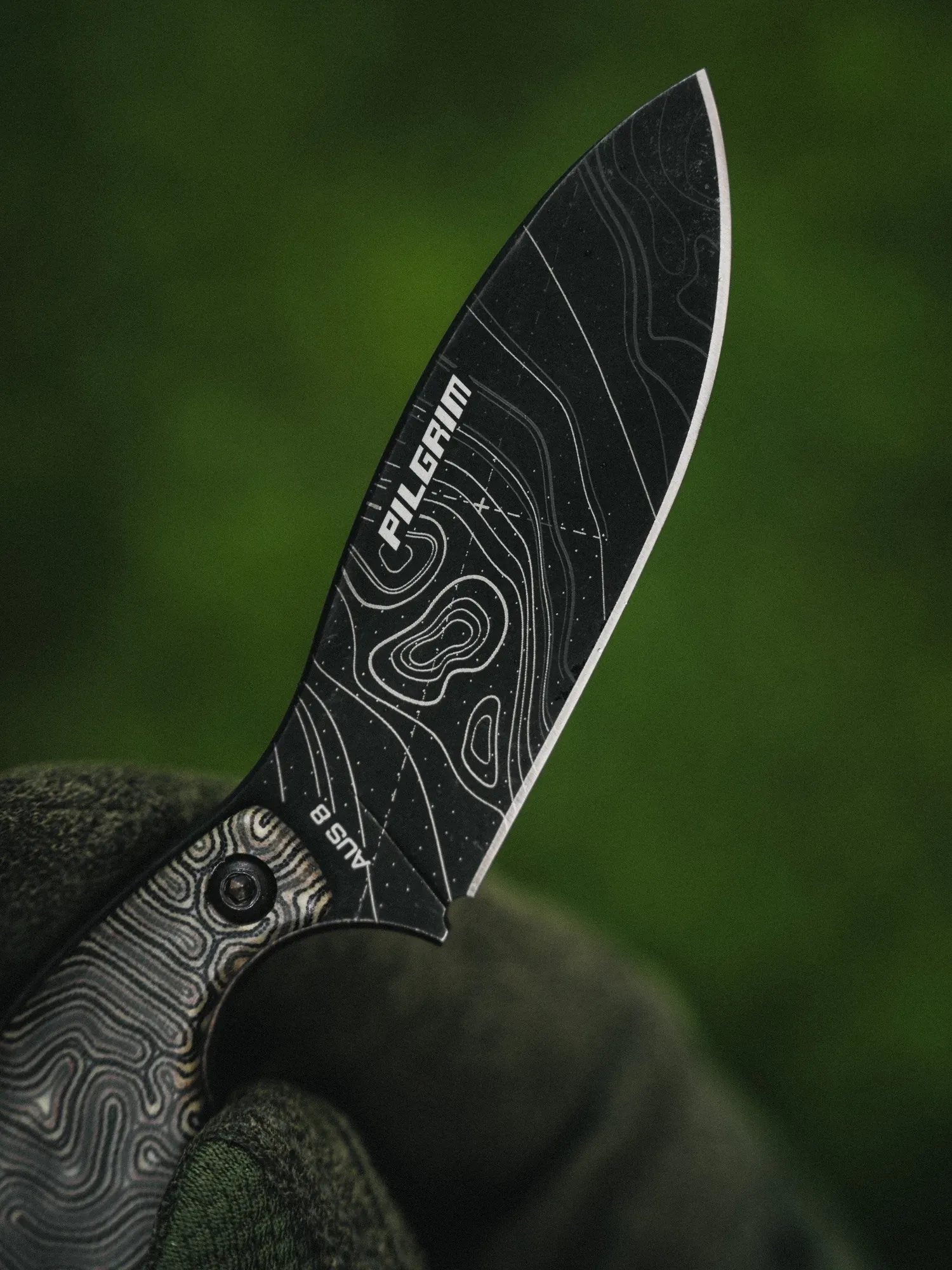 Нож Пилигрим от N.C.Custom с топографической гравировкой