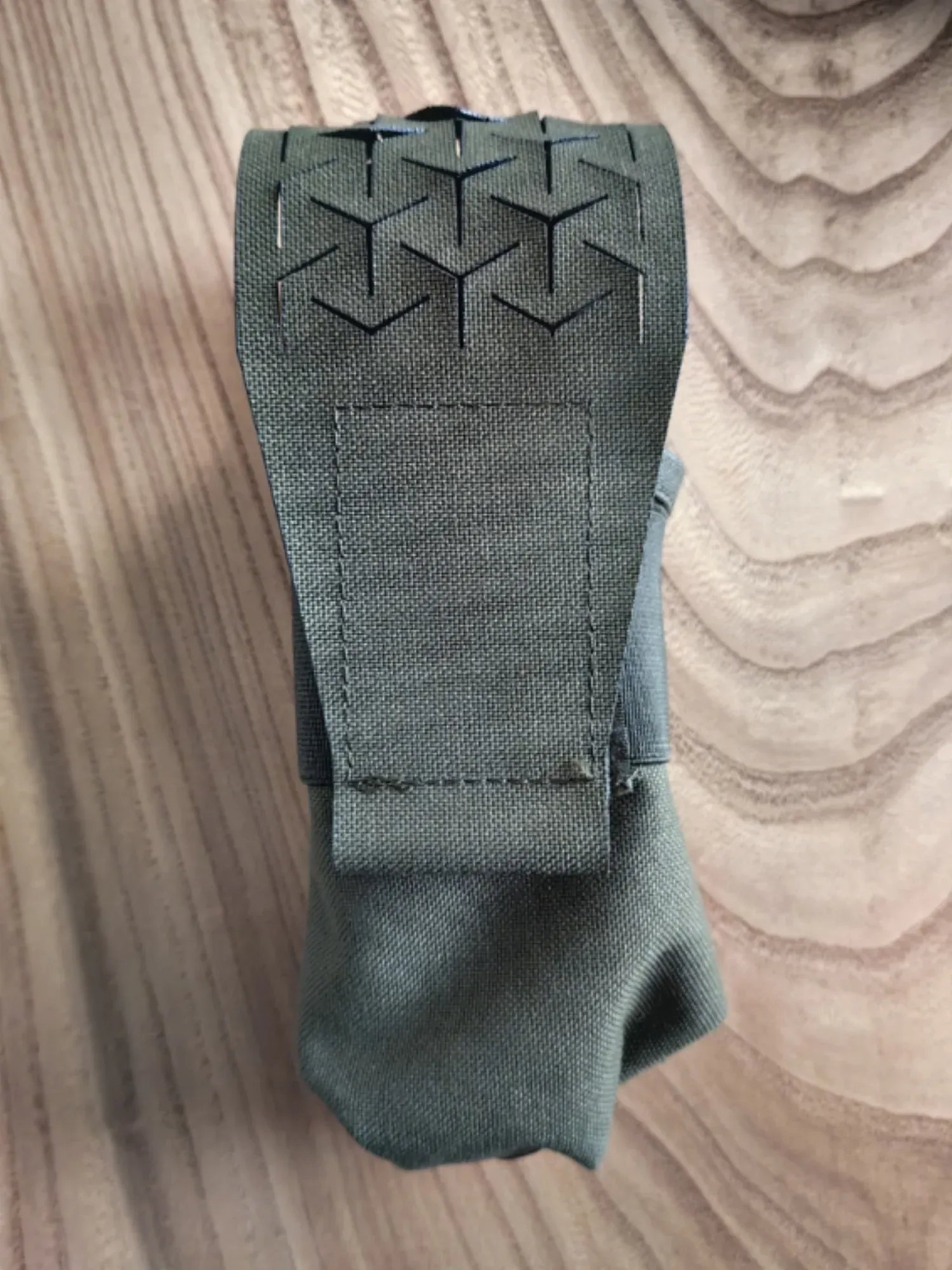 Подсумок под магазины АК от STRIX TAC