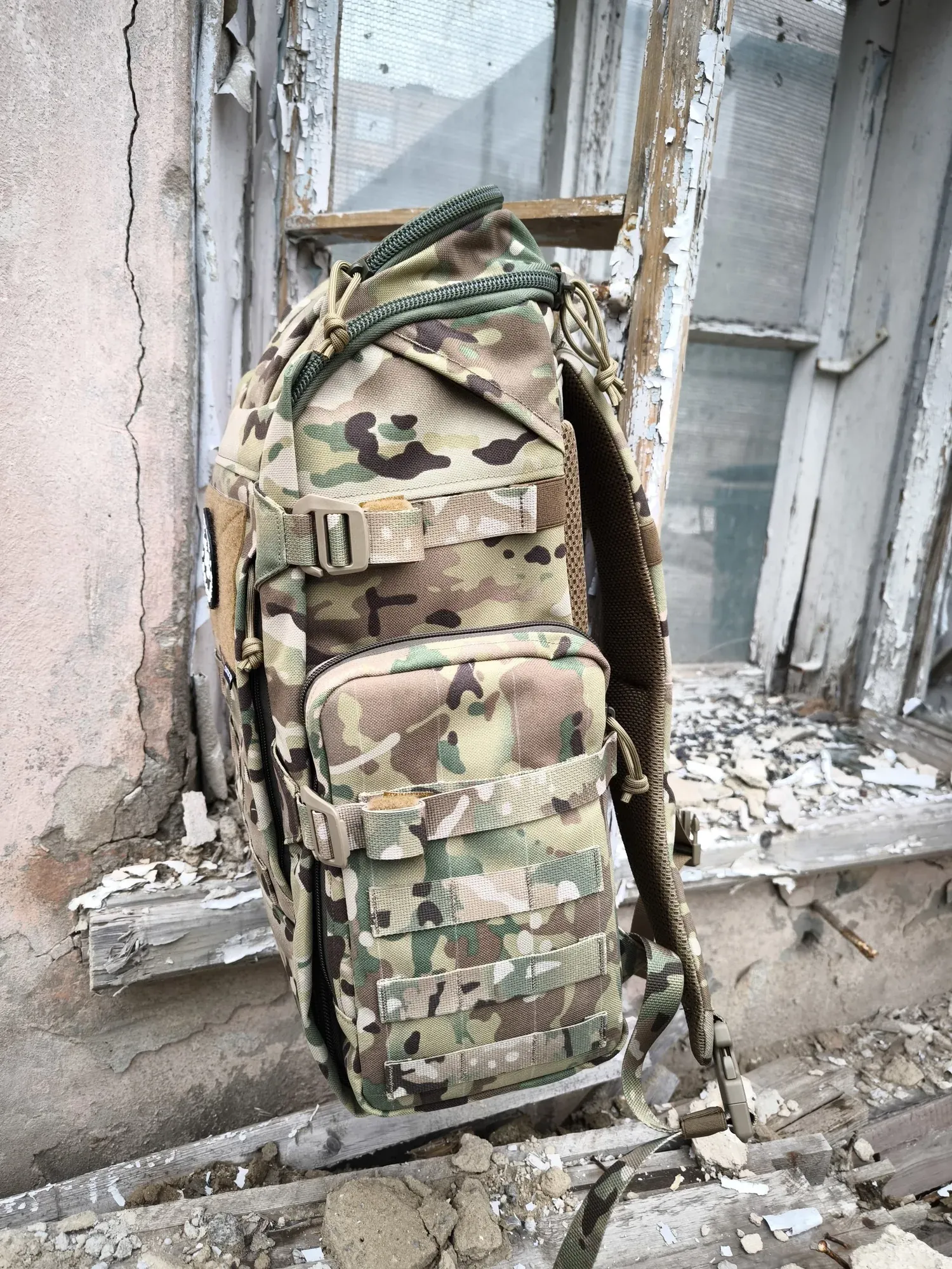 Кастомный Checkpoint 24L от Tactical BROTHERS: боковые карманы и велкро вместо MOLLE