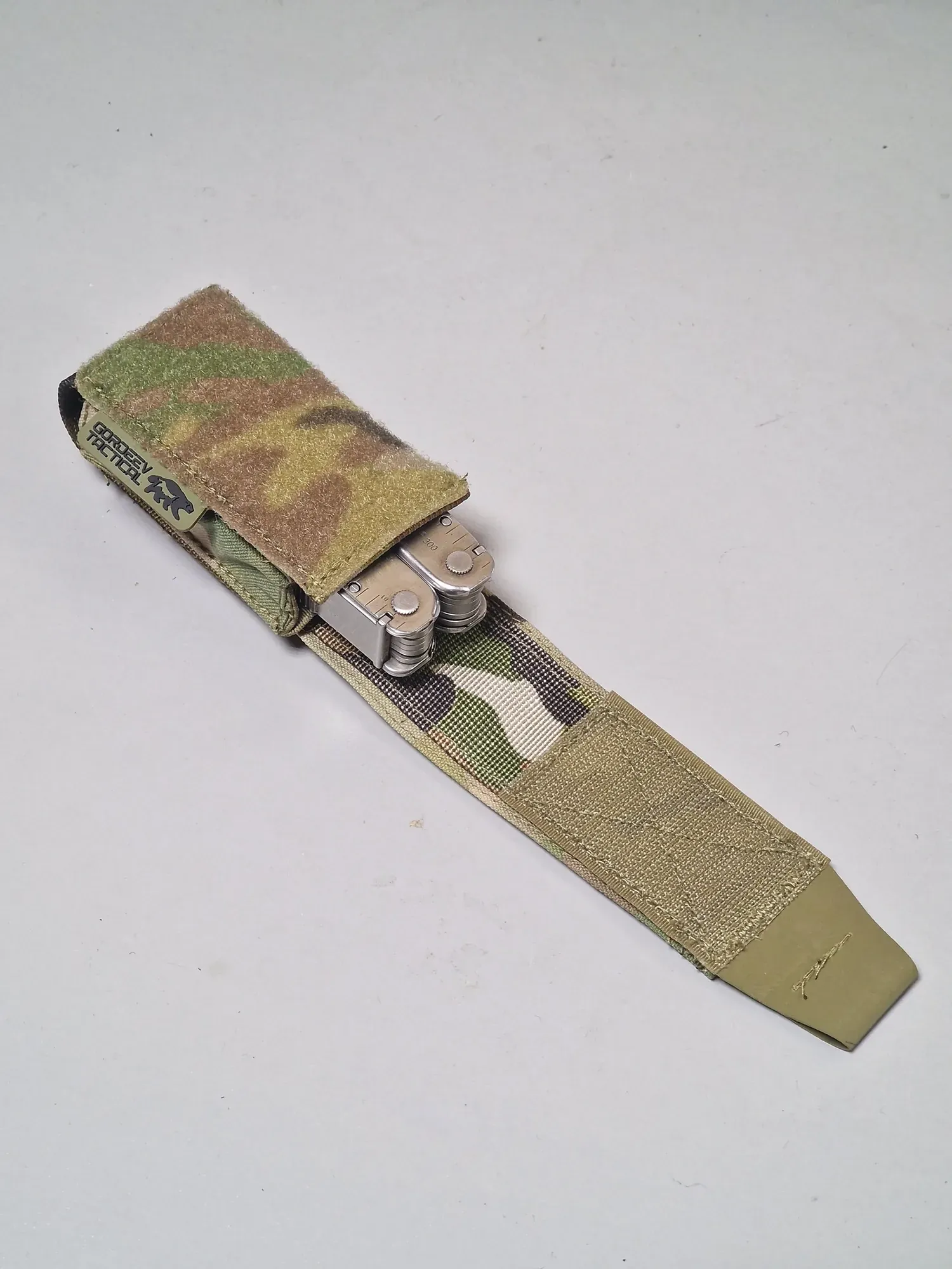 Подсумок для мультитула от Gordeev Tactical